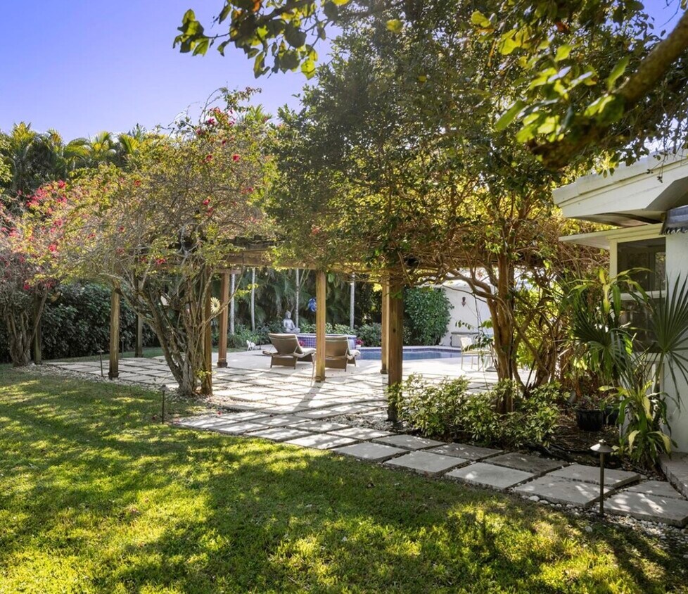 Foto principal - 7290 SW 77th Ter