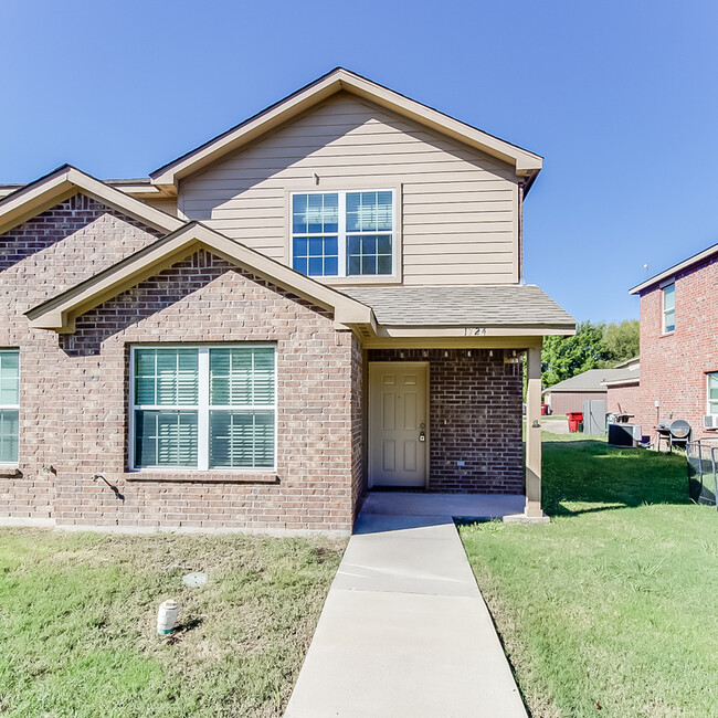 Foto del edificio - 1724 Waco St