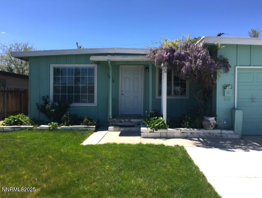 Primary Photo - 1675 Harvard Wy