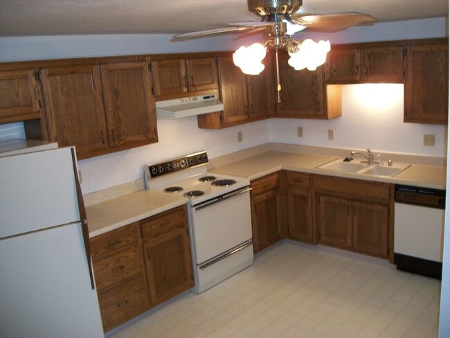 Interior Photo - Willow Creek