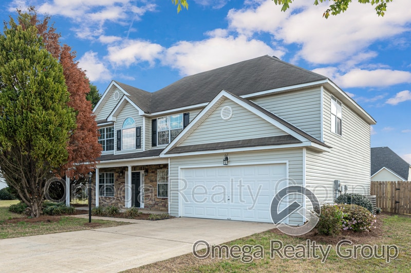 21 Navajo Trail, Fort Mitchell, AL 36856 House Rental in Fort