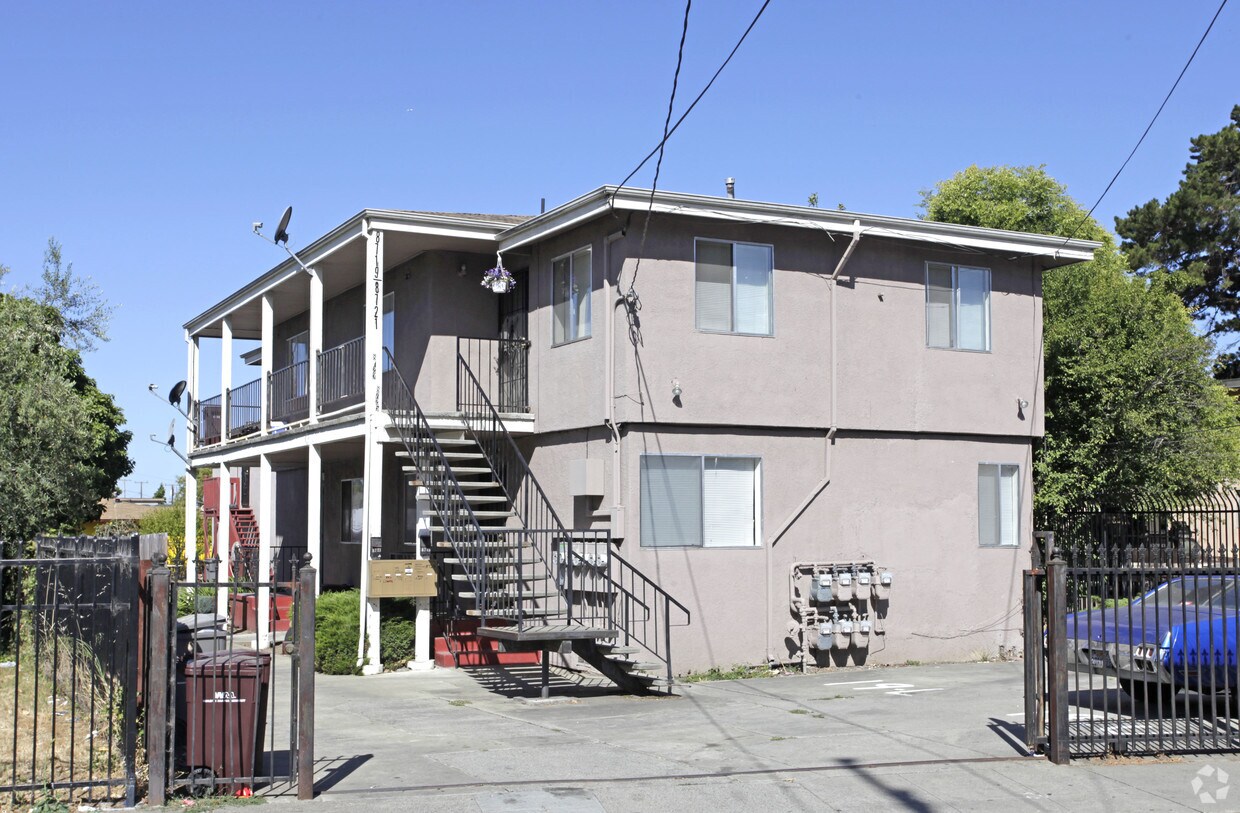 Primary Photo - 8719-8723 Hillside St