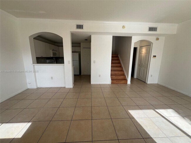Foto del edificio - 6202 NW 115th Pl