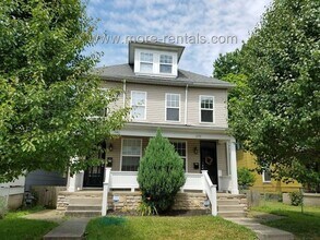 Building Photo - 579 Gilbert St