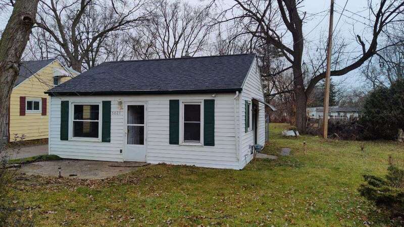 Foto principal - 5021 Christiansen Rd