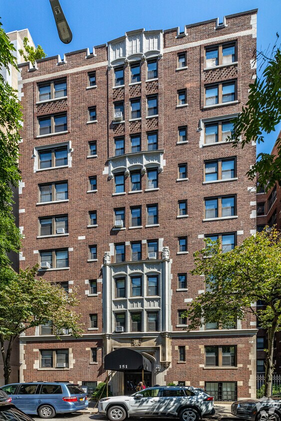 Primary Photo - 151 E 83rd St