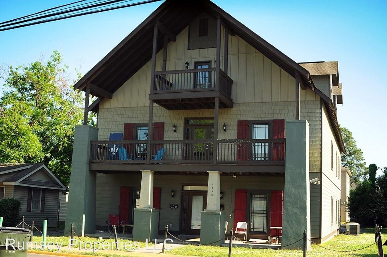 Primary Photo - 1415 8th St