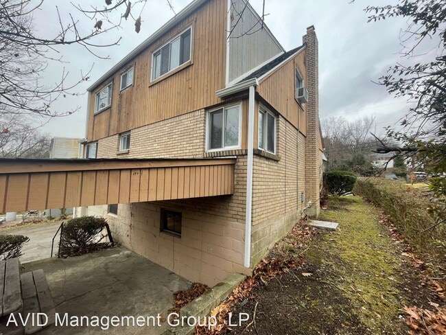Building Photo - 3 br, 2 bath House - 323 Nelbon Ave