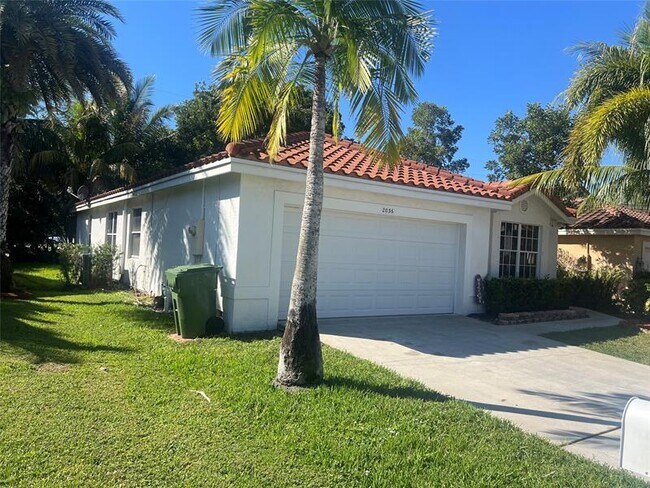 Foto del edificio - 2036 NW 183rd Cir