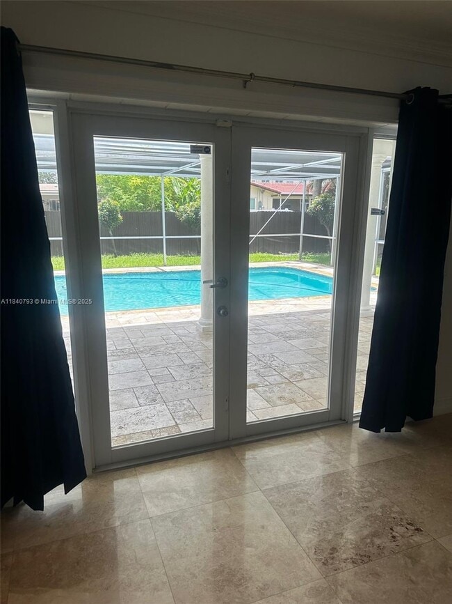 3 bedroom in Hollywood FL 33021 - 3 bedroom in Hollywood FL 33021 House