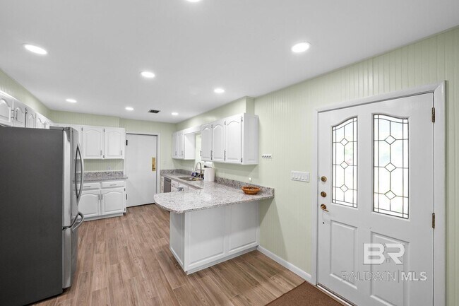 Foto del edificio - 35676 Boykin Blvd
