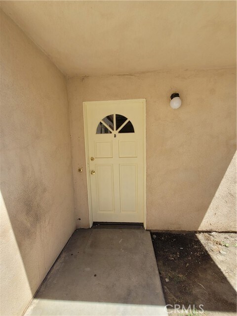 Foto del edificio - 9229 Stewart and Gray Rd