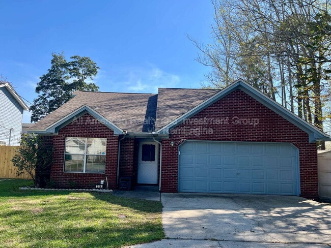 Building Photo - 504 Easy St