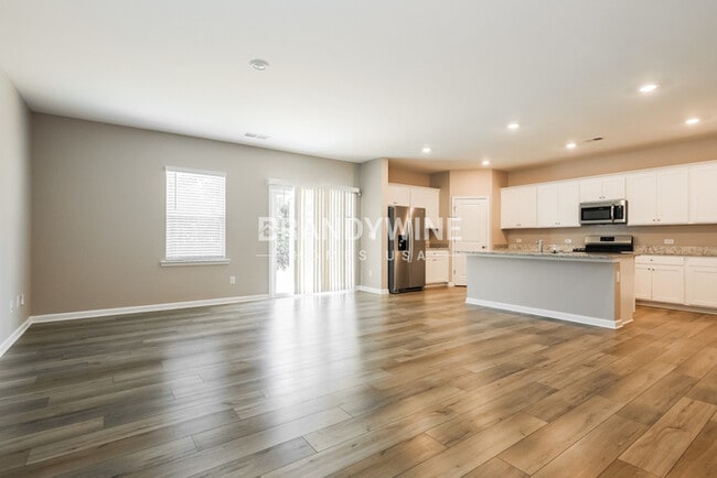 Foto del edificio - 827 Gelderland Dr