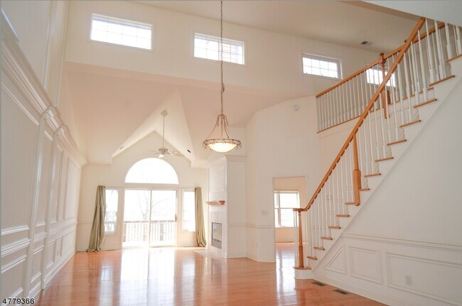 Building Photo - 101 Bracken Hill Rd