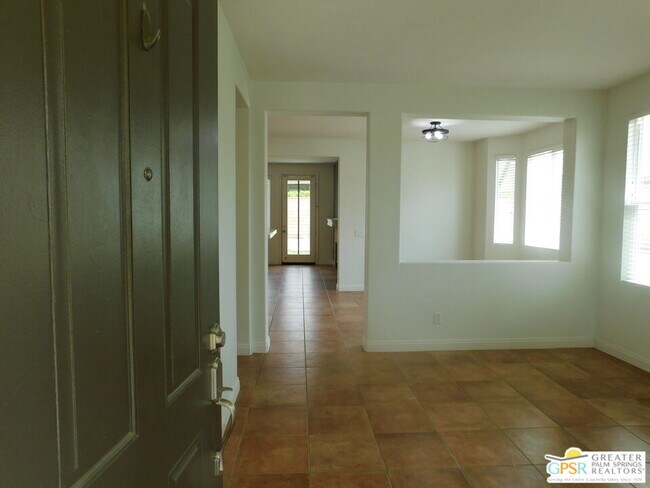 Building Photo - 37613 Beeston Ct