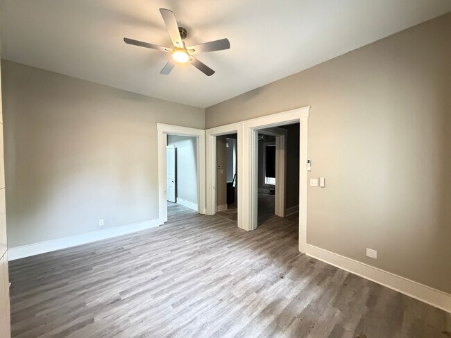 Foto del edificio - Huge 4 Bed and 2.5 Bath Home!