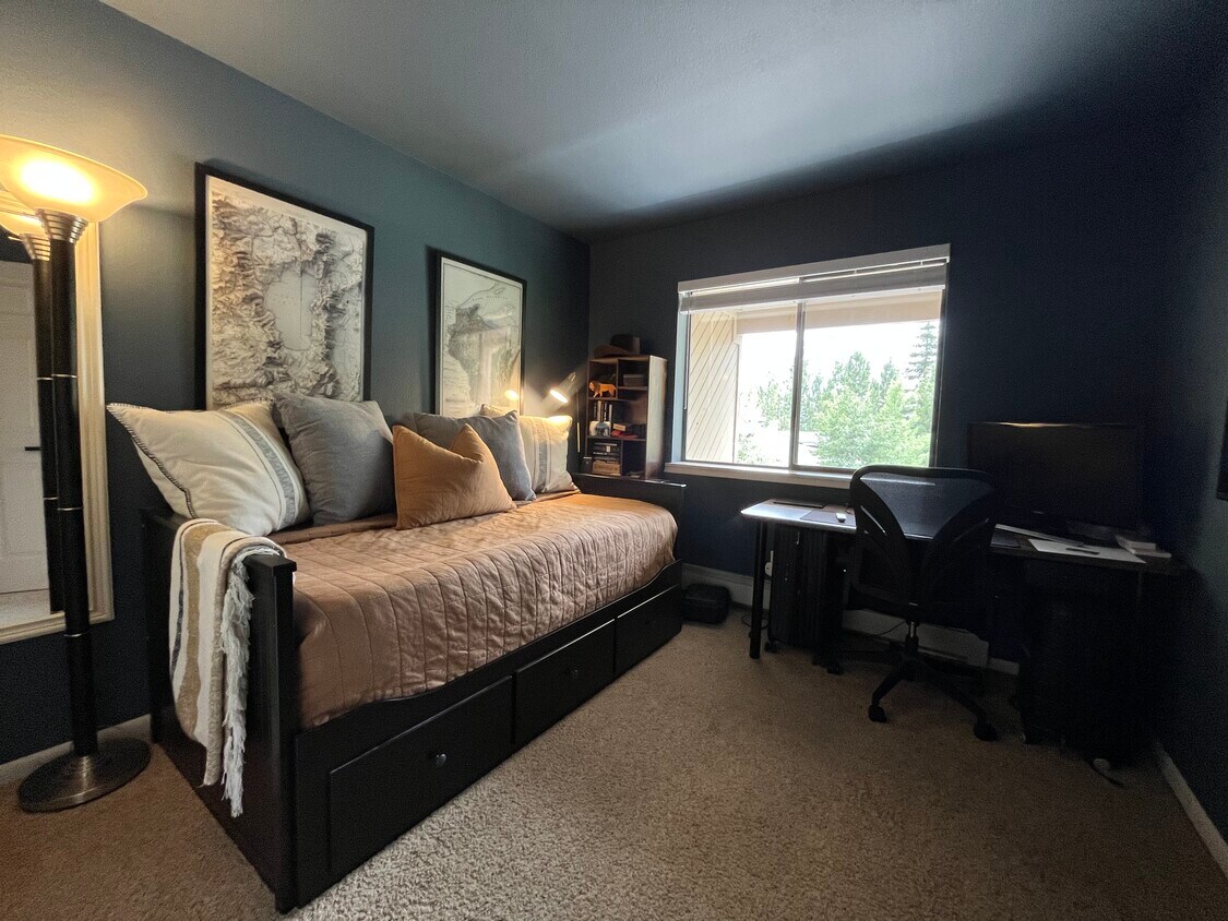 Foto principal - 688 Wilson Way