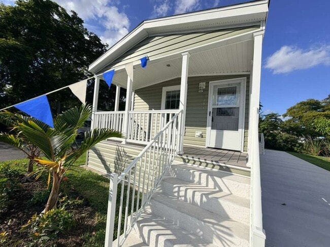 Foto del edificio - 5391 SW 35th Ct