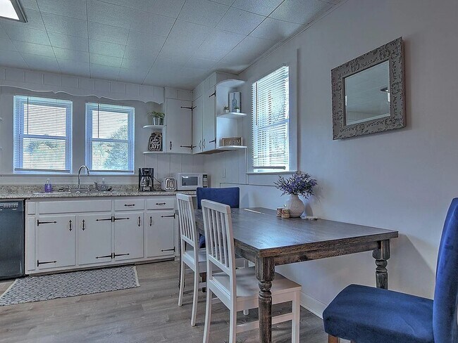 Foto del edificio - 1601 Cherokee Rd