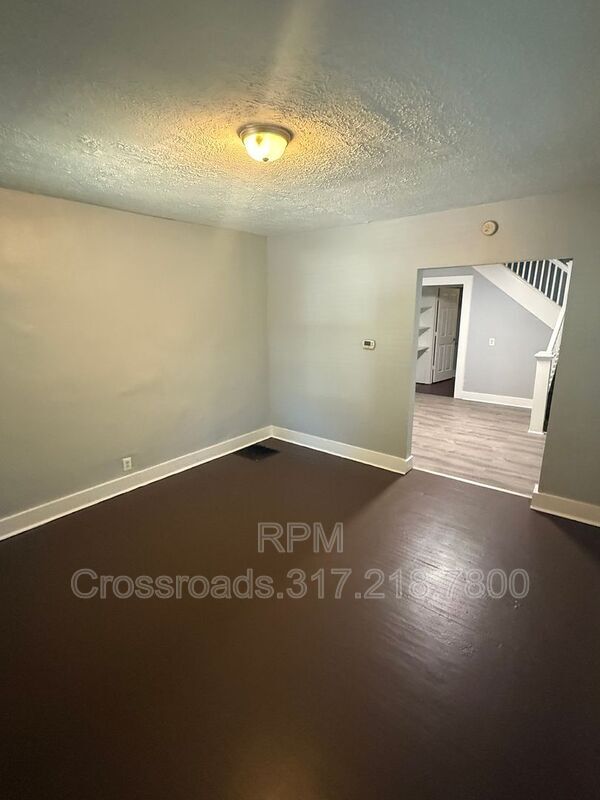Foto del edificio - 3709 N Kenwood Ave