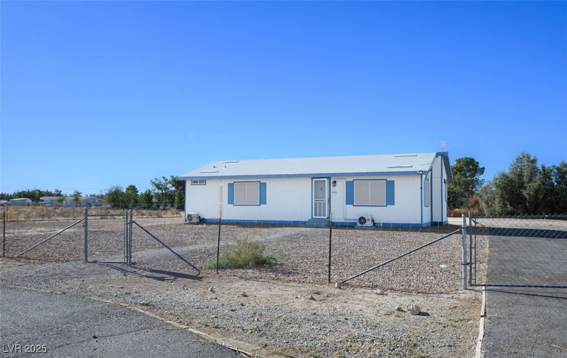 Primary Photo - 4101 Paiute Blvd
