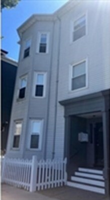 Primary Photo - 823 E 2nd St