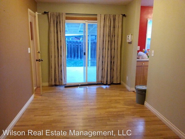 Building Photo - 4 br, 2 bath House - 3703 Bonnie Doon Ave