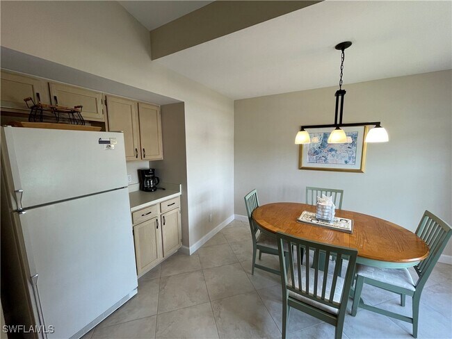 Foto del edificio - 440 Wiggins Lake Ct