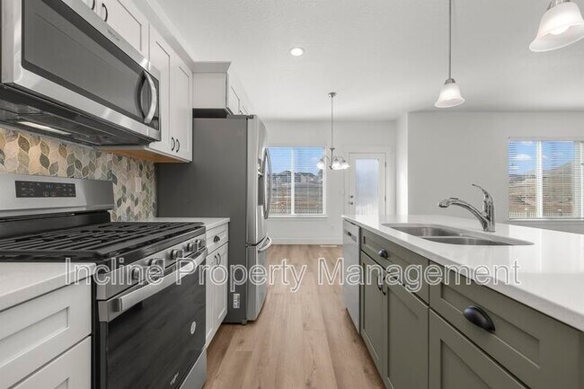 Building Photo - 1009 N Ledger Dr