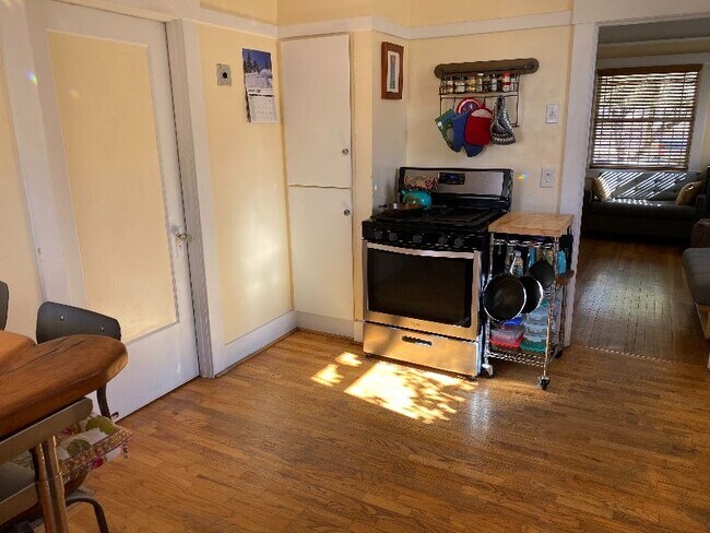 Foto del edificio - 517 N 3rd Ave