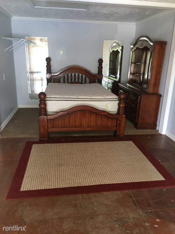 Foto del edificio - 1 br, 1 bath Apartment - 5702 ALDER ST.