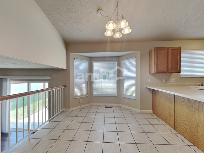 Foto del edificio - 7042 W Dry Sycamore Ln