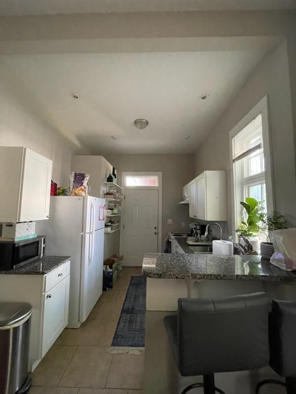 Primary Photo - 516 E Park Ave