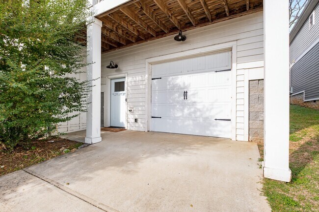 Foto del edificio - 4604A Michigan Ave