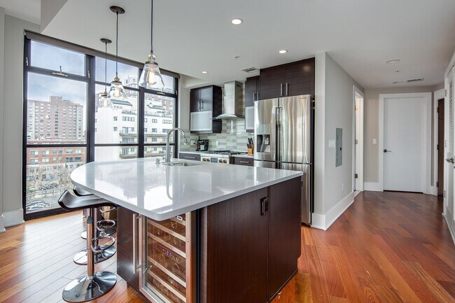 Foto del edificio - 84 Willow Ave