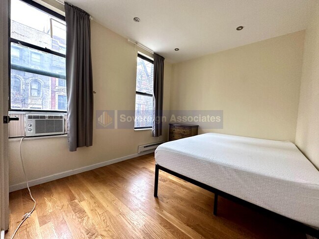 Foto del edificio - 15 West 107th Street