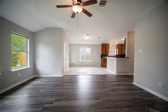 Building Photo - 1218 Collier Point Ln