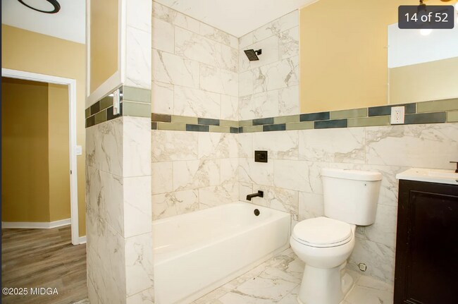 Foto del edificio - 955 Putnam St