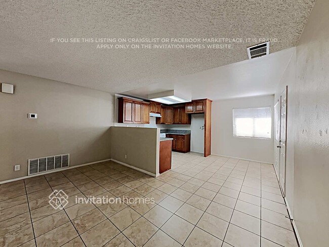 Foto del edificio - 9702 Forest Ave