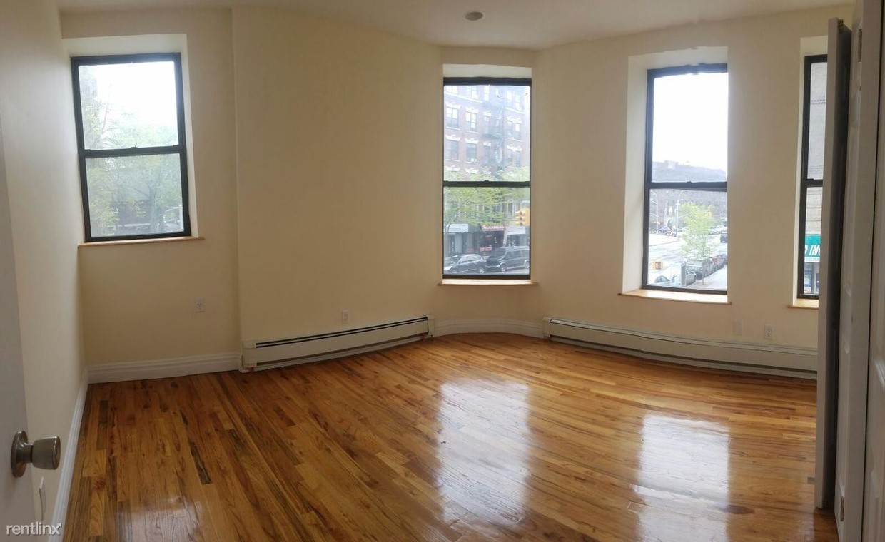 Foto principal - 301 W 152nd St