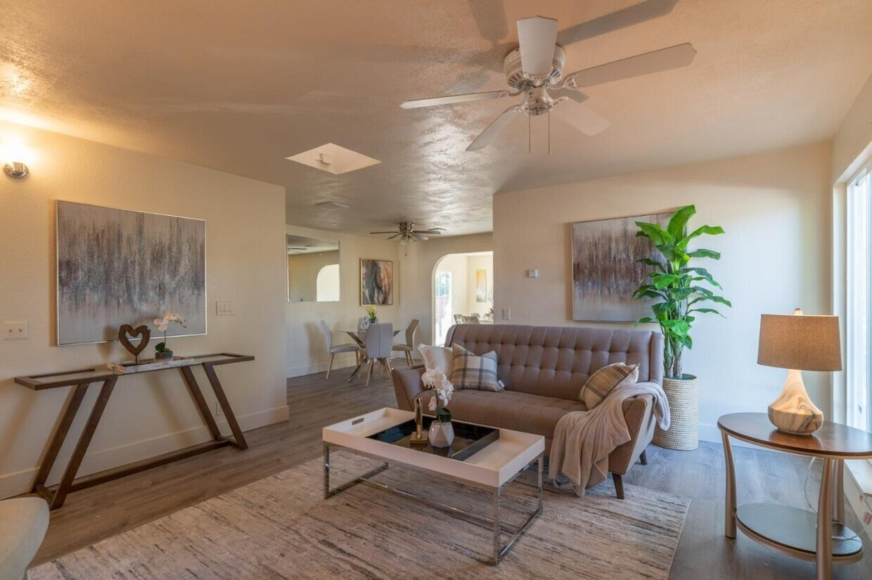Primary Photo - 2597 Ohlone Dr
