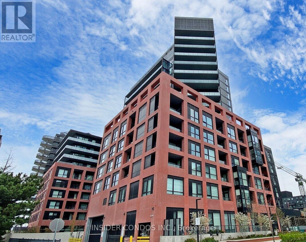 Building Photo - 8-228 Tippett Rd