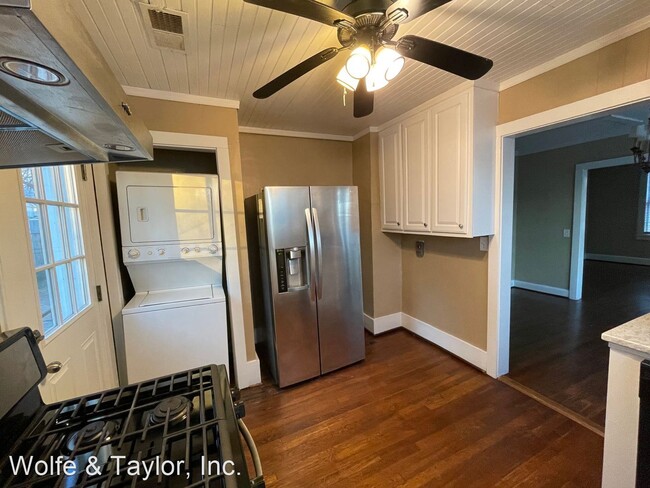 Building Photo - 2 br, 1 bath House - 3413 Yale Avenue