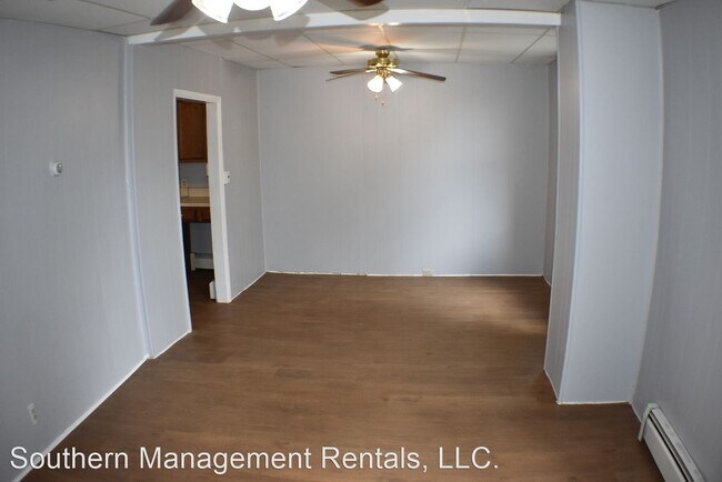 Foto del edificio - 3 br, 1 bath House - 35 Valley St.