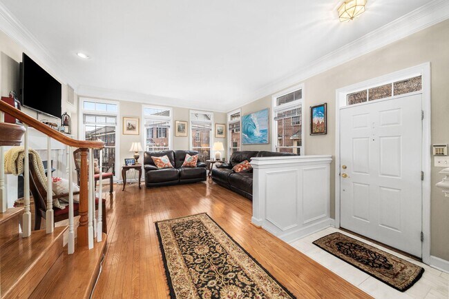 Foto del edificio - 4620 Knight Pl