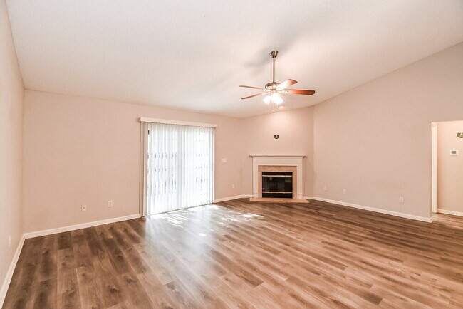 Foto del edificio - 13944 Ridgewick Dr