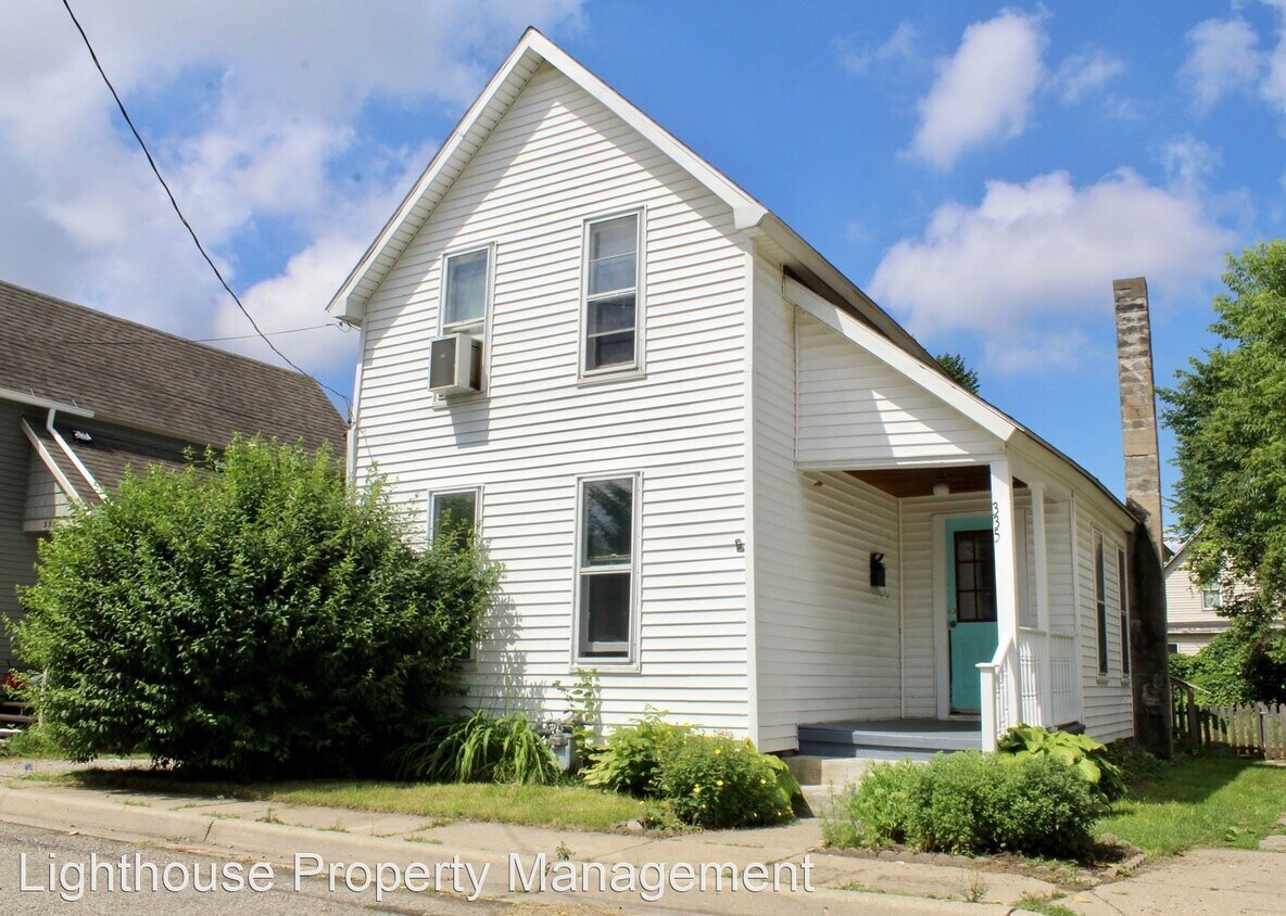 Primary Photo - 3 br, 1 bath House - 335 Krakow Place SW