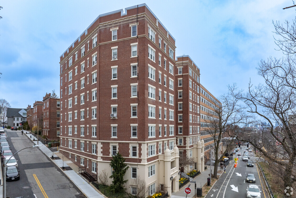 Primary - Warwick Condos