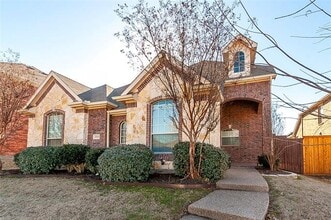 Building Photo - 11945 Henderson Dr